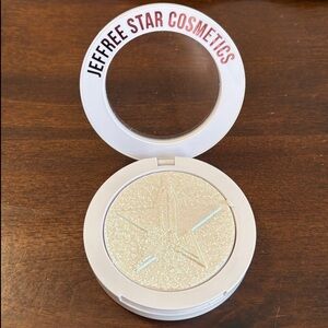 Jeffree Star Gag Me Highlighter